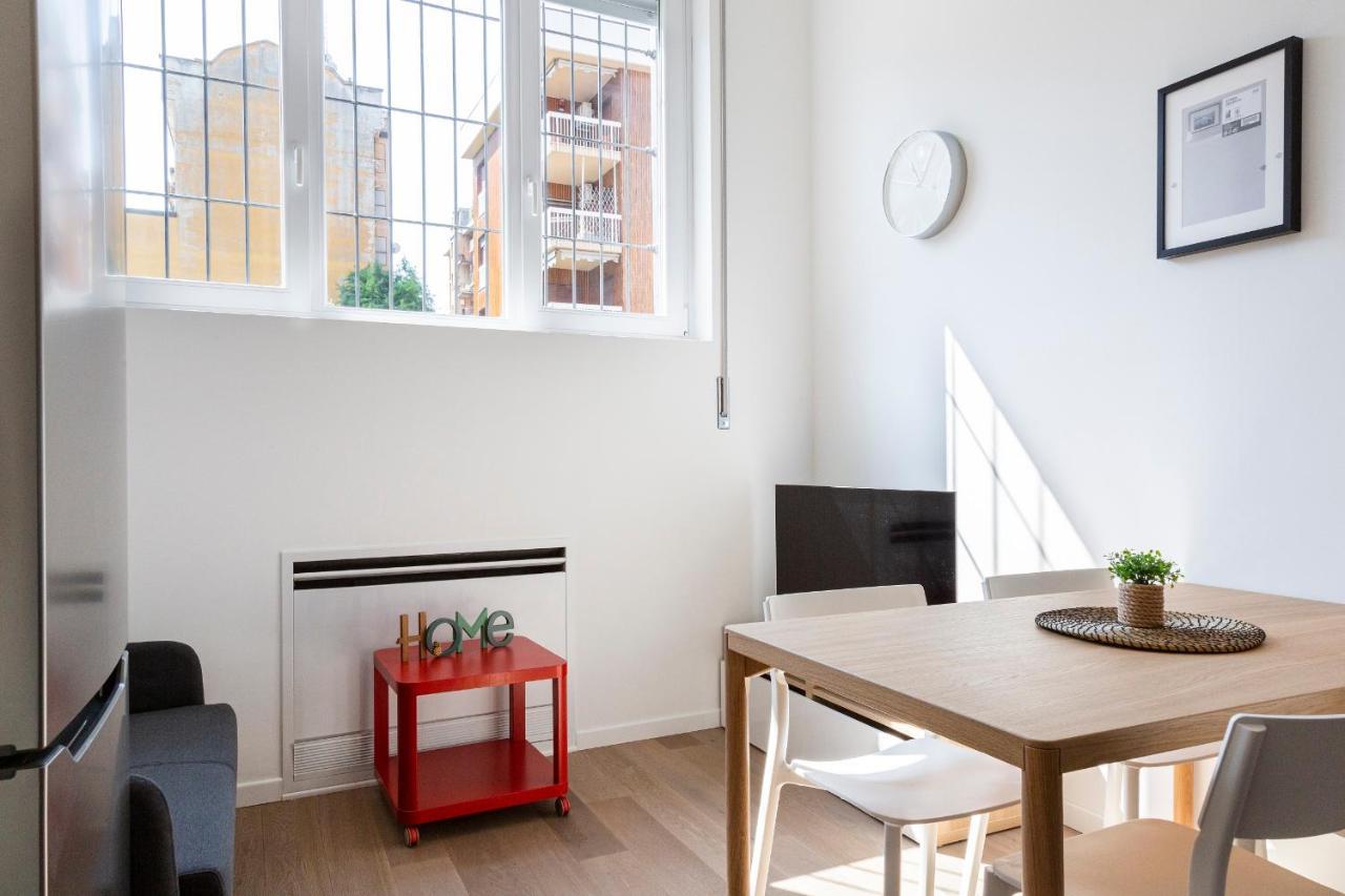 Joivy Contemporary Apartments In Historical Giambellino-Lorenteggio Milaan Buitenkant foto